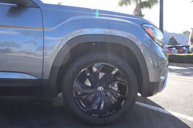 2023 Volkswagen Atlas V6 SE