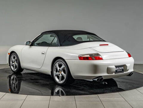 2003 Porsche 911 Carrera