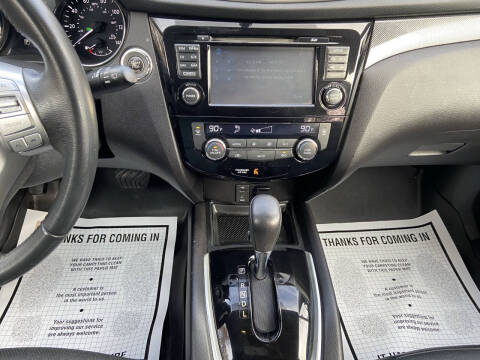 2015 Nissan Rogue SL