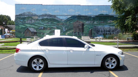 2012 BMW 5 Series 528i