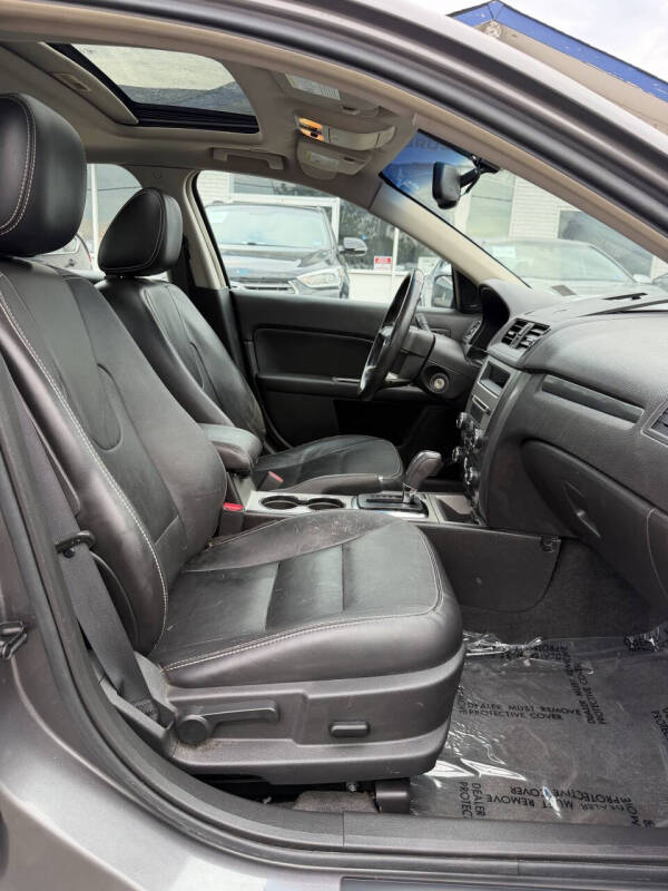 2010 Ford Fusion SEL
