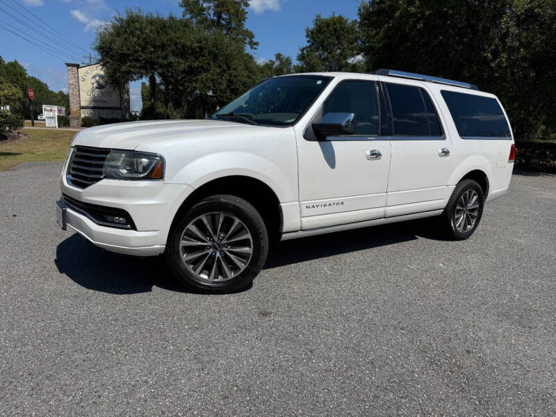 2017 Lincoln Navigator L Select