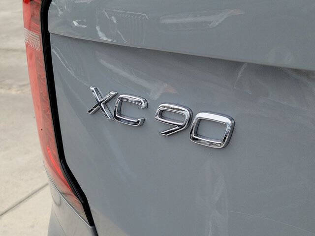 2025 Volvo XC90 B6 Ultra Bright Theme 7P