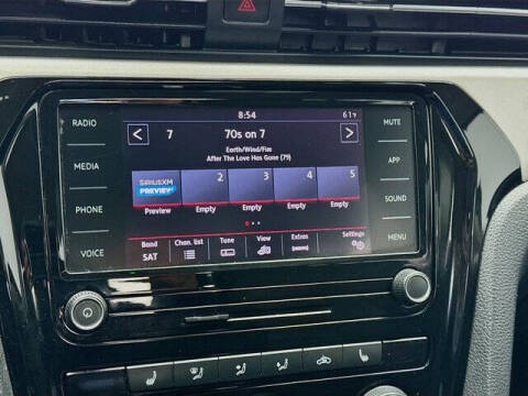 2022 Volkswagen Passat SE