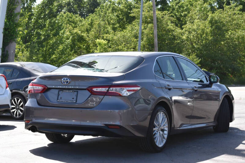 2018 Toyota Camry Hybrid XLE