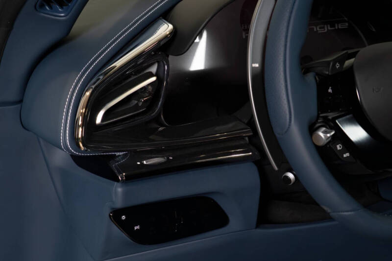 2025 Ferrari Purosangue