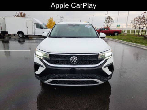 2024 Volkswagen Taos SE