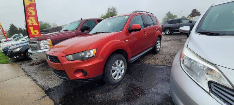 2012 Mitsubishi Outlander ES