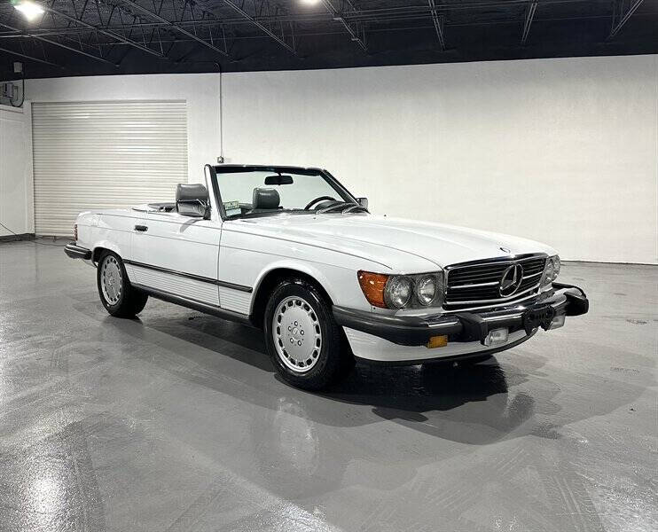1988 Mercedes-Benz 560-Class 560 SL