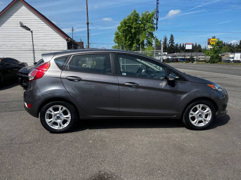 2014 Ford Fiesta SE