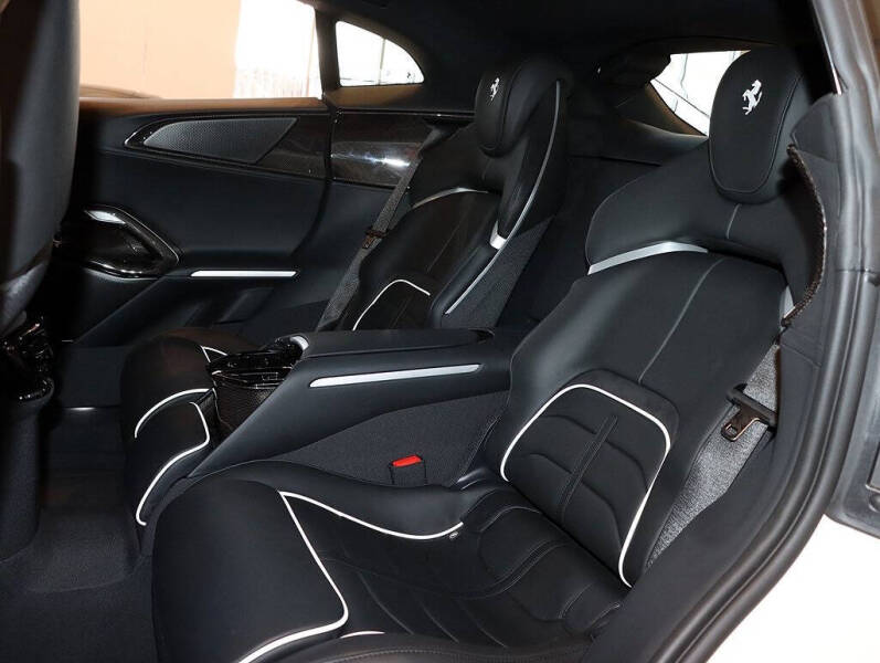 2024 Ferrari Purosangue