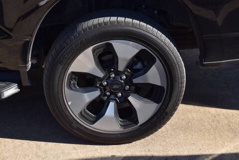 2023 Ford F-150 Lightning Platinum