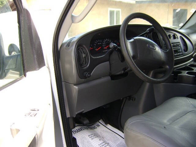2008 Ford E-Series E-150 XL