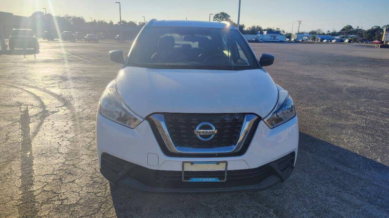 2019 Nissan Kicks S