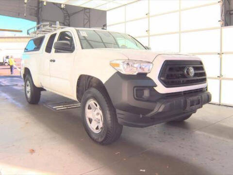 2022 Toyota Tacoma SR