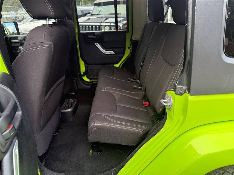 2013 Jeep Wrangler Unlimited Sahara