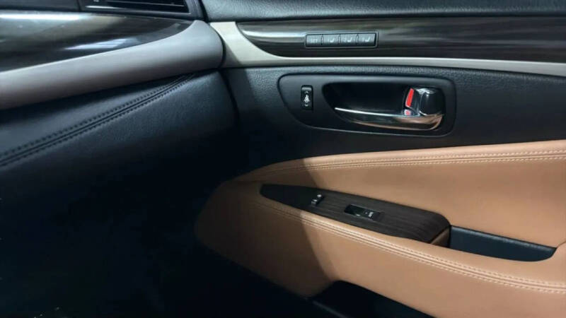2014 Lexus LS 460