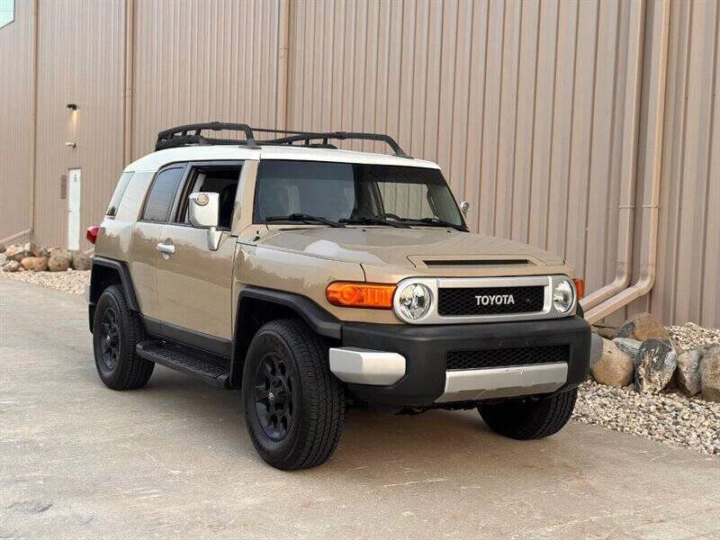 2012 Toyota FJ Cruiser Base photo 4