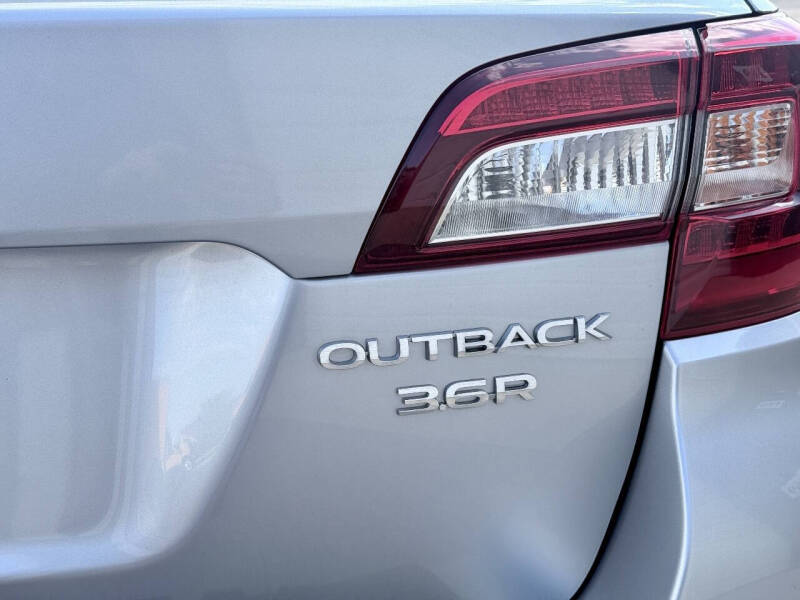 2018 Subaru Outback 3.6R Limited