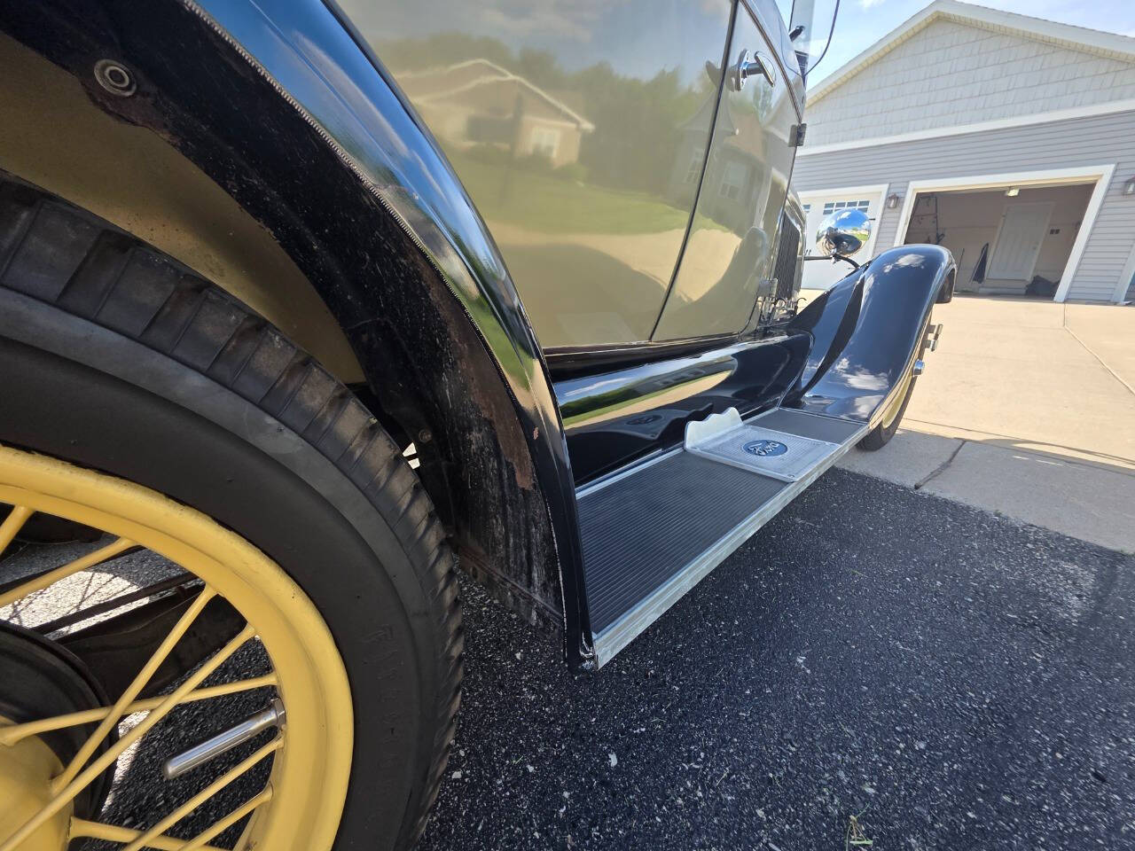 1928 Ford Roadster 127