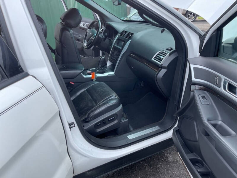 2012 Ford Explorer Limited