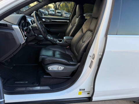 2012 Porsche Cayenne Tiptronic