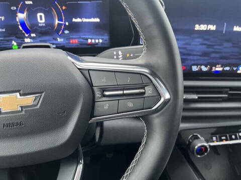 2025 Chevrolet Silverado EV LT