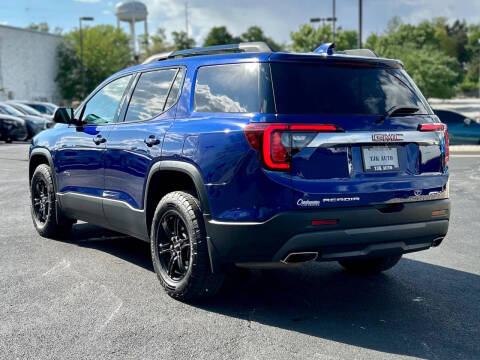 2023 GMC Acadia AT4