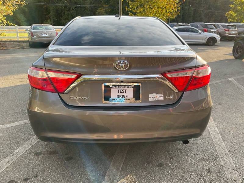 2016 Toyota Camry LE