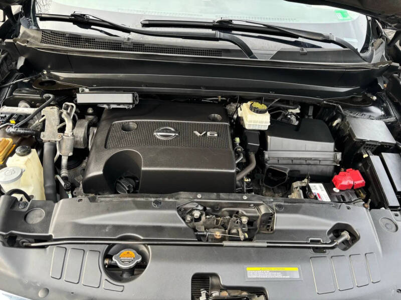 2015 Nissan Pathfinder Platinum