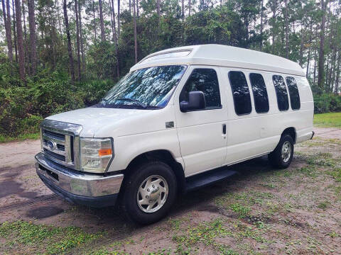 2009 Ford E-Series E-250 SD