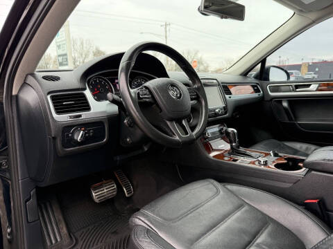 2012 Volkswagen Touareg Hybrid