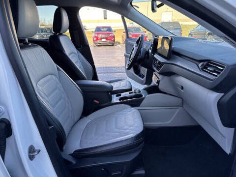 2024 Ford Escape Platinum