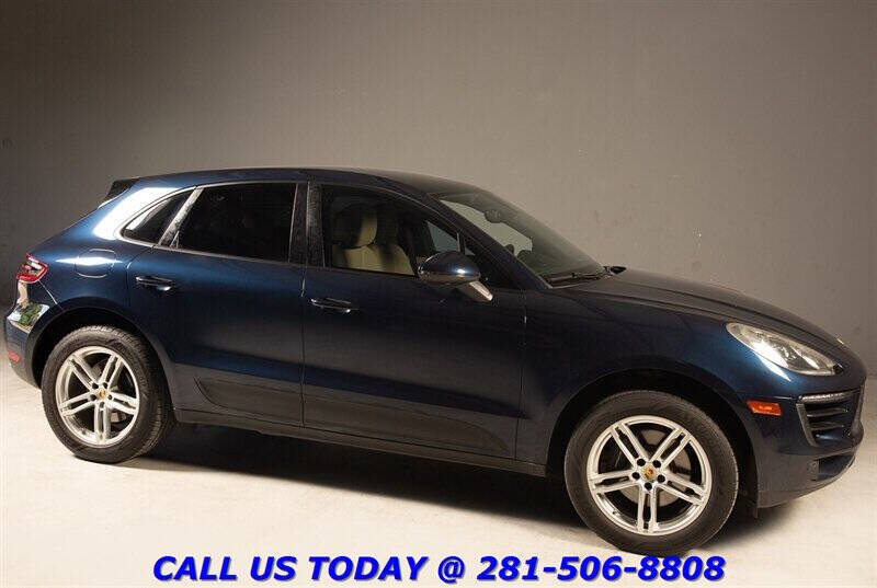 2017 Porsche Macan
