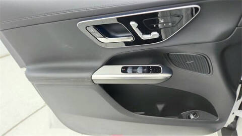 2025 Mercedes-Benz GLC GLC 300