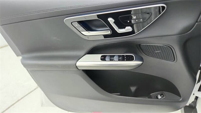 2025 Mercedes-Benz GLC GLC 300