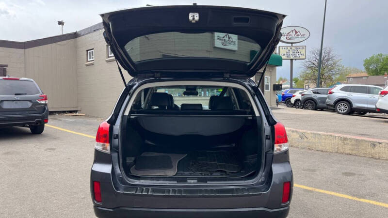 2012 Subaru Outback 2.5i Limited