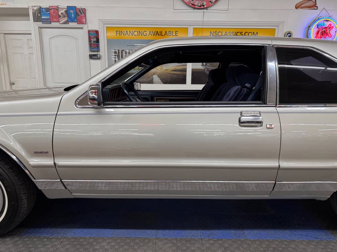 1988 Lincoln Mark VII 18