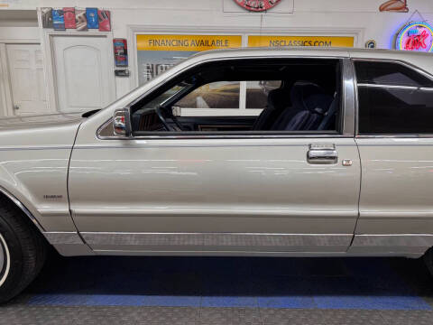 1988 Lincoln Mark VII Bill Blass