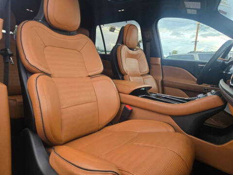 2020 Lincoln Aviator Black Label