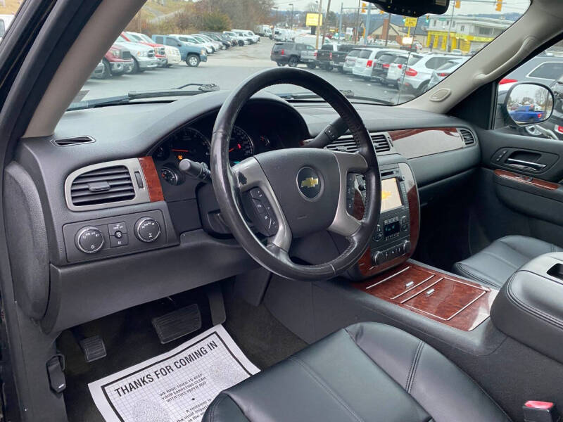 2012 Chevrolet Avalanche LTZ