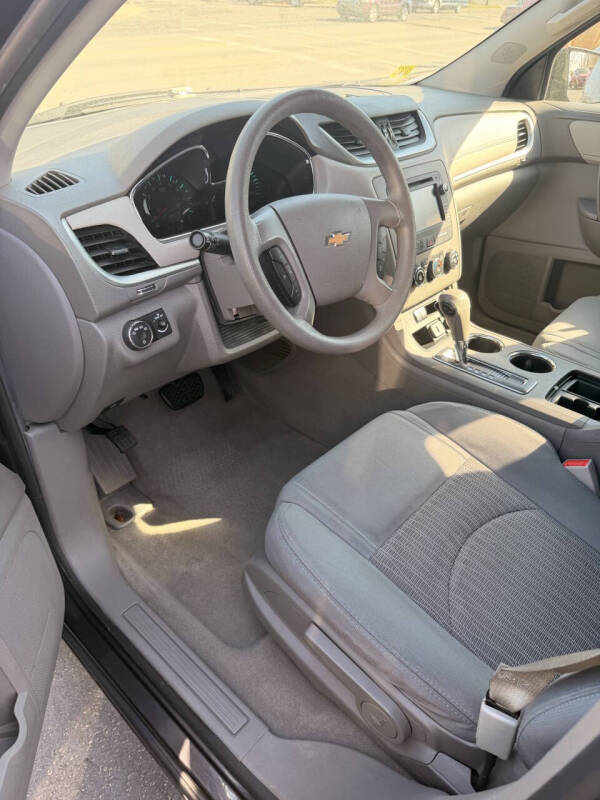 2016 Chevrolet Traverse LS