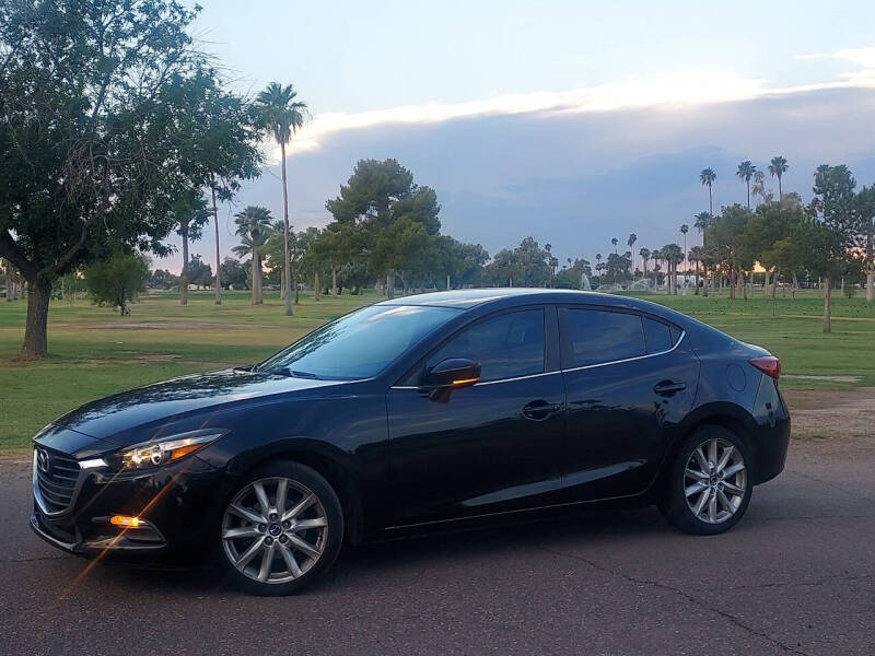 2017 Mazda MAZDA3 Touring