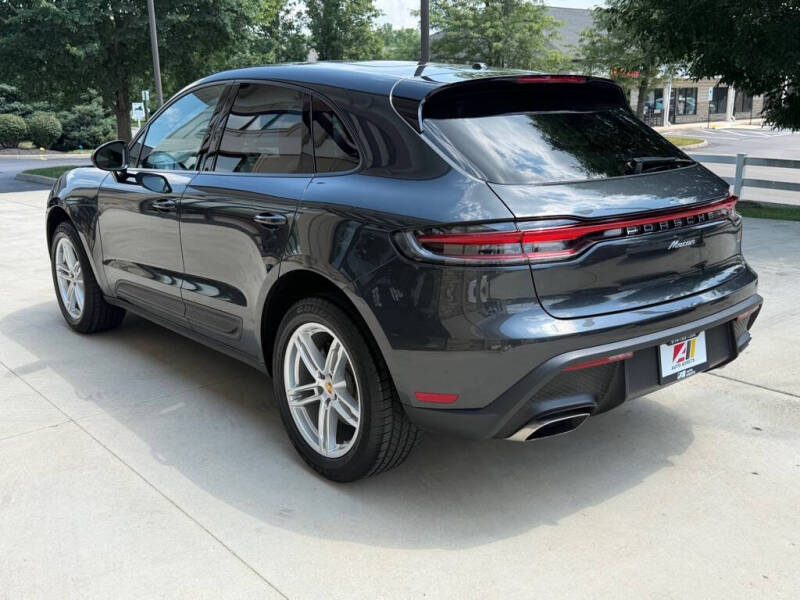 2023 Porsche Macan