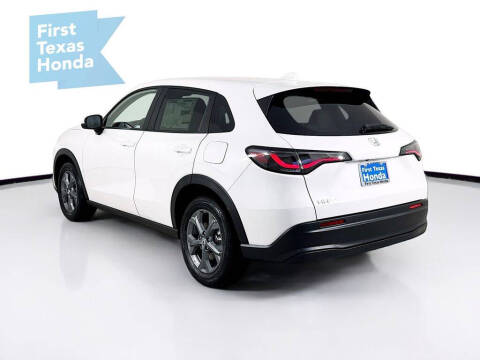 2027 Honda HR-V LX