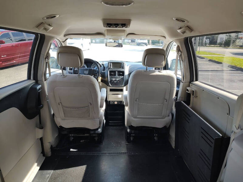2014 Dodge Grand Caravan SE