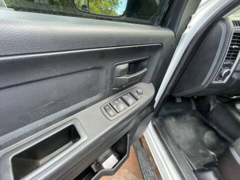 2018 RAM 1500 Express