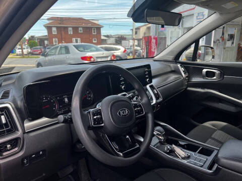 2021 Kia Sorento LX