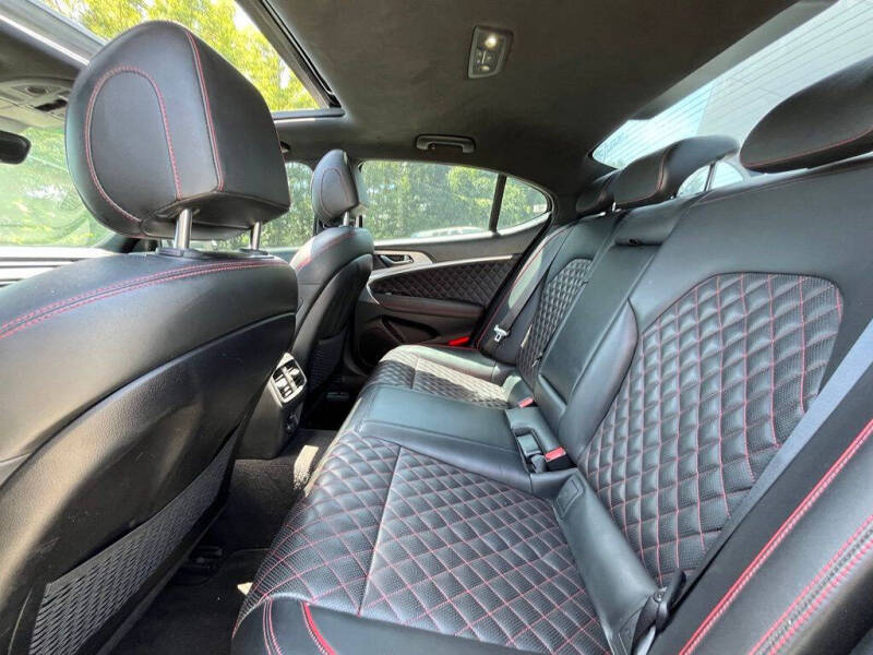2019 Genesis G70