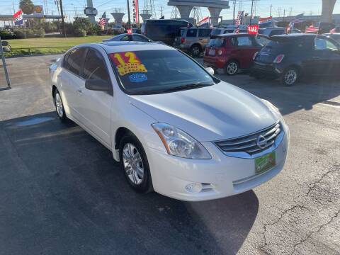 2012 Nissan Altima for sale at Texas 1 Auto Finance in Kemah TX